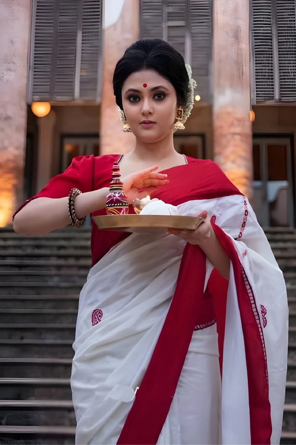 Beautiful Zari Work Elegant Saree Moksha Fashions