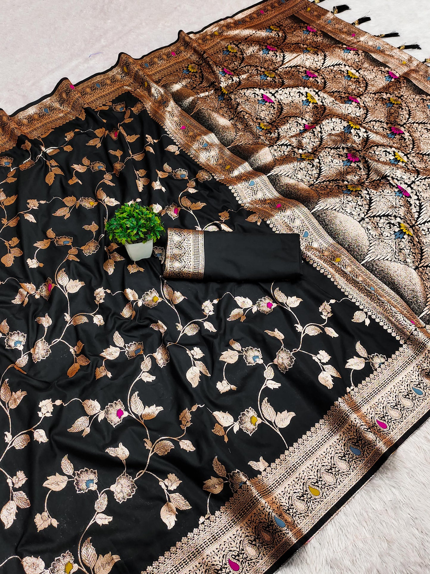 .Trending Collection Of Sarees