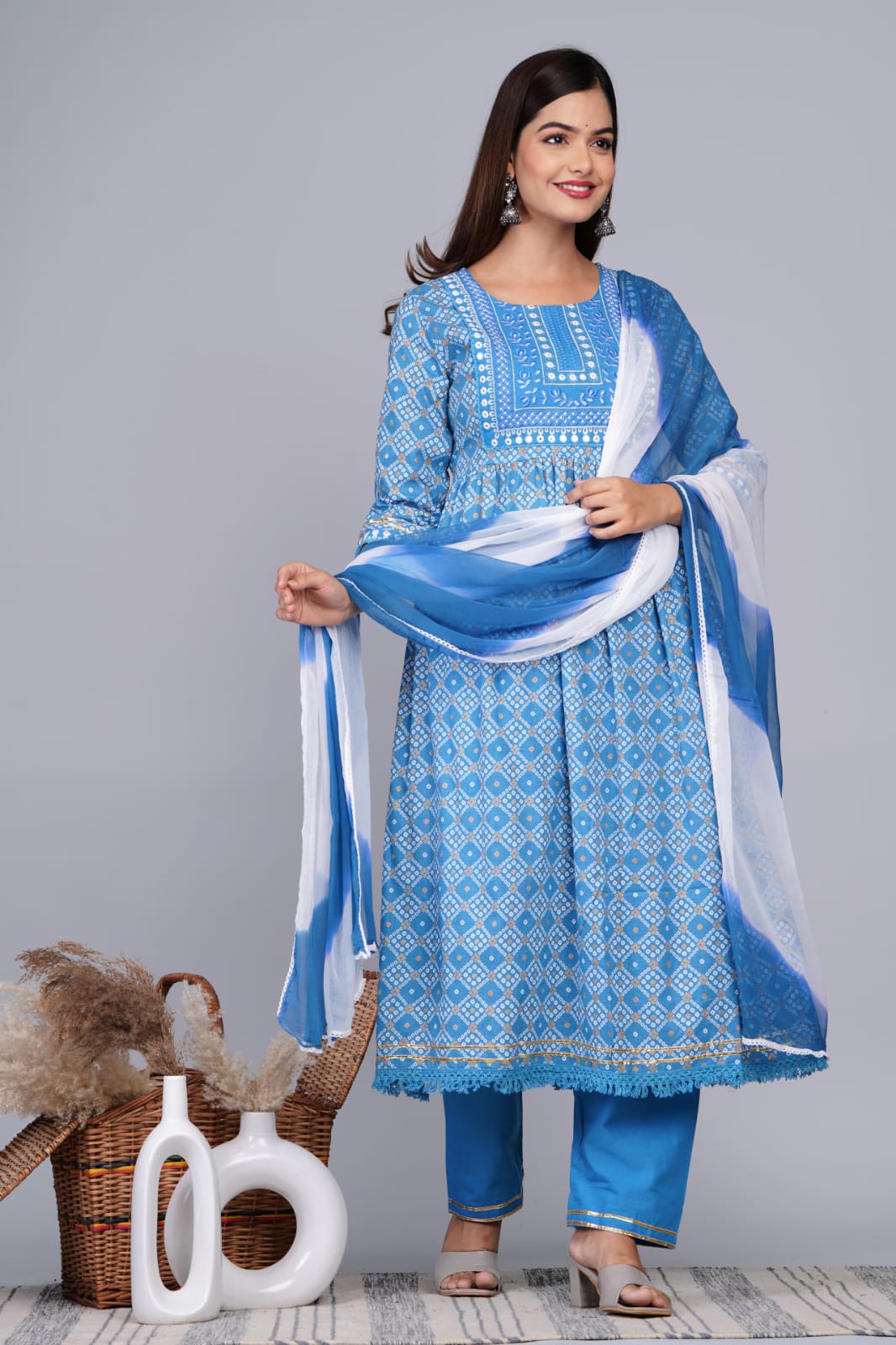 Kurti Pant Dupatta Set Lace Detailing Moksha Fashions