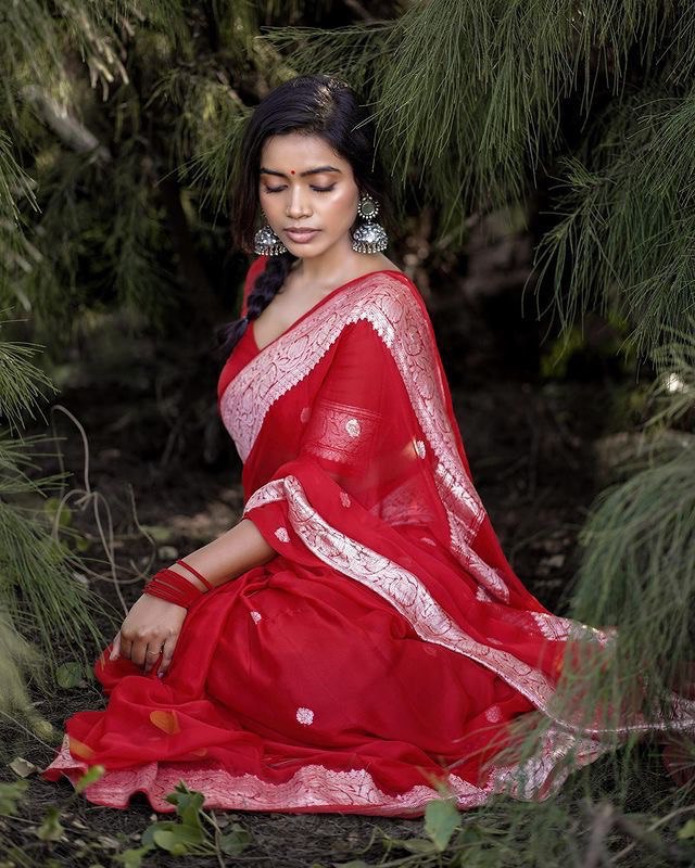 Experience the ultimate in comfort and style Moksha Fashions