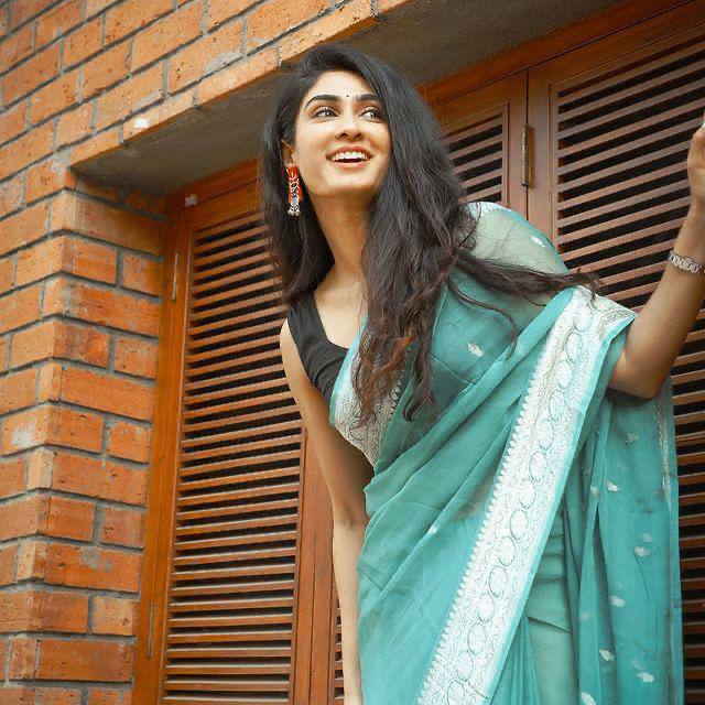Add Sophistication To Your Wardrobe With Cotton Silk Saree Moksha Fashions