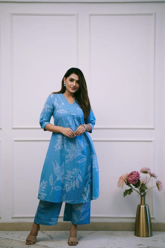 Pant-Set Which Is A Stylish And Practical Addition To Your Wardrobe Moksha Fashions