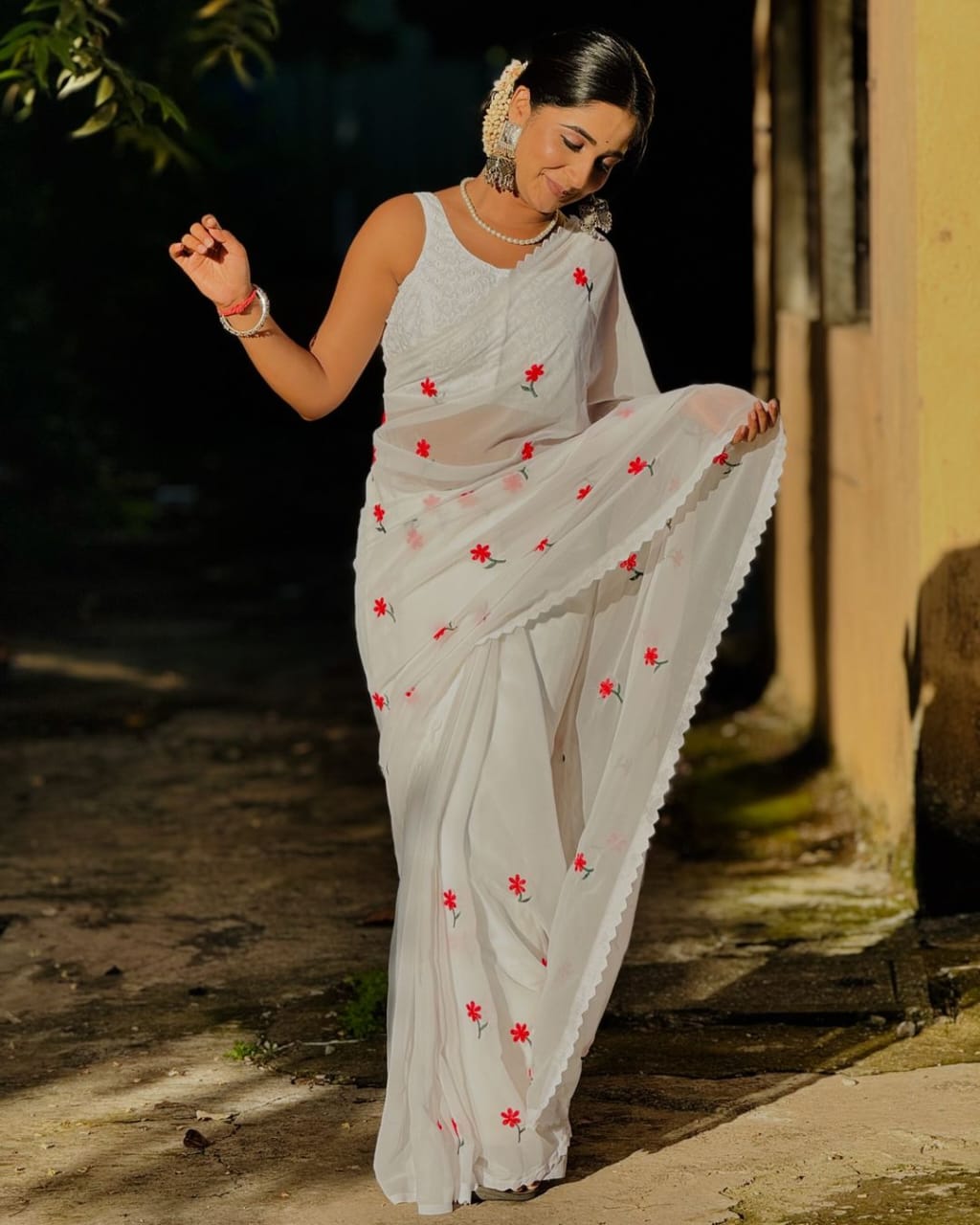 Georgette Designer Saree Featuring Intricate Thread Work & Stunning Cutwork Throughout Fabric Moksha Fashions
