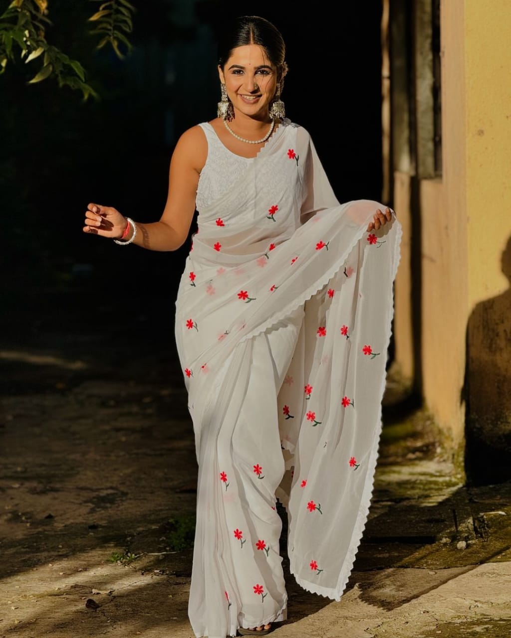 Georgette Designer Saree Featuring Intricate Thread Work & Stunning Cutwork Throughout Fabric Moksha Fashions