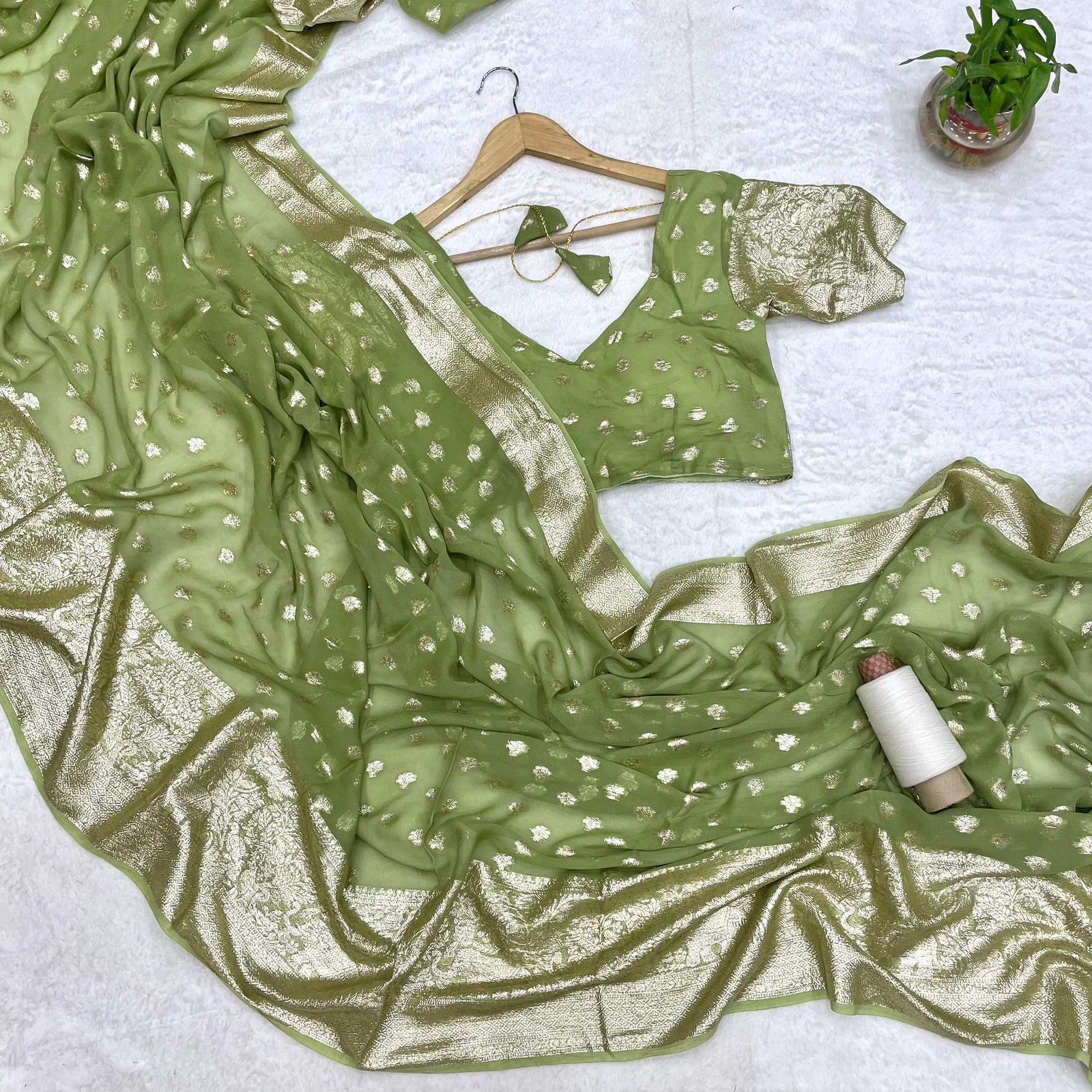 .Viscose Georgette Saree With Beautiful Jacquard Buti Moksha Fashions