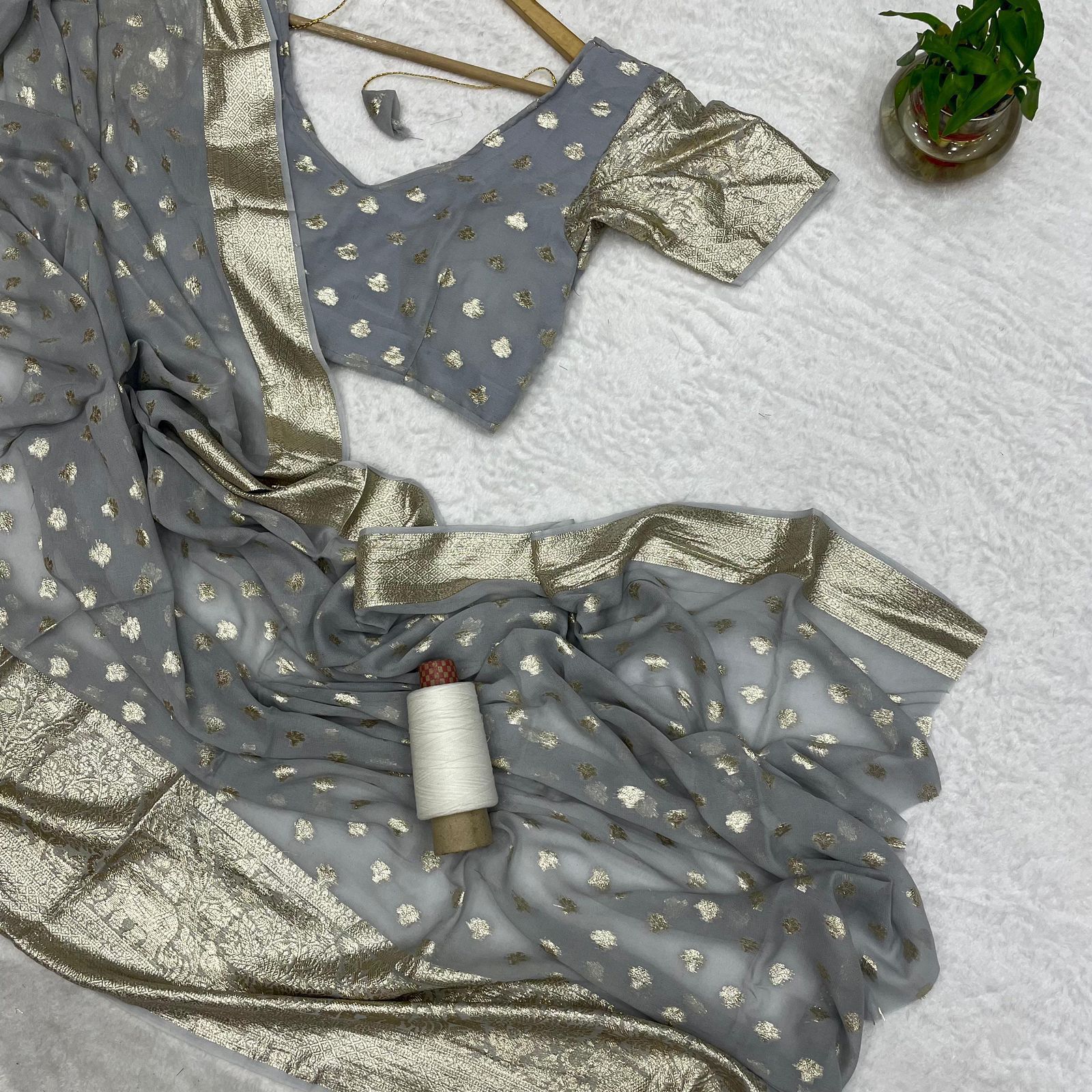 .Viscose Georgette Saree With Beautiful Jacquard Buti Moksha Fashions
