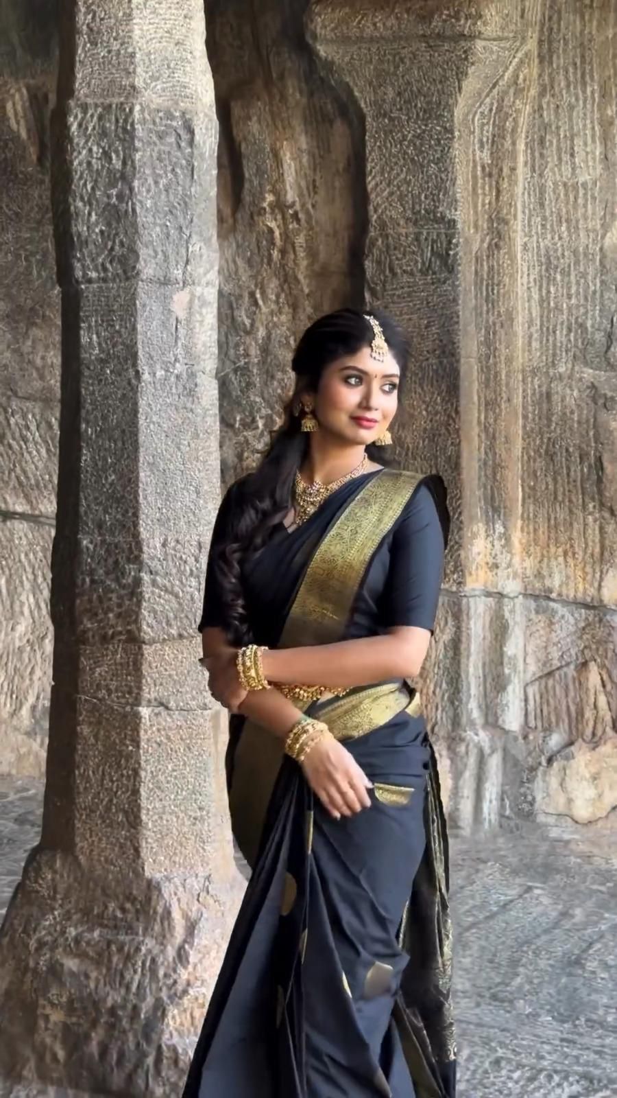.Saree with Rich Pallu & Jacquard work Moksha Fashions