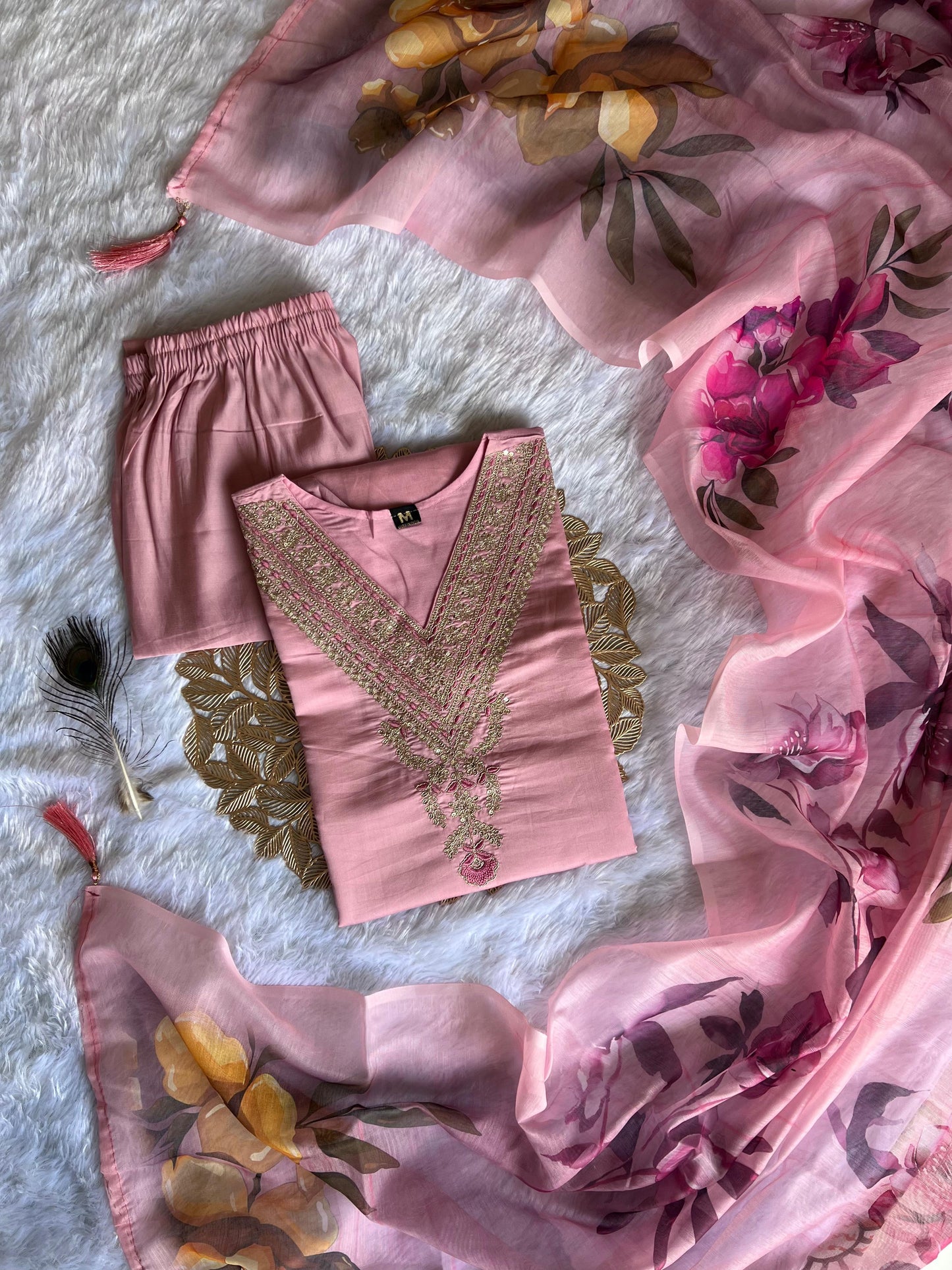 Kurti Pant Dupatta Moksha Fashions