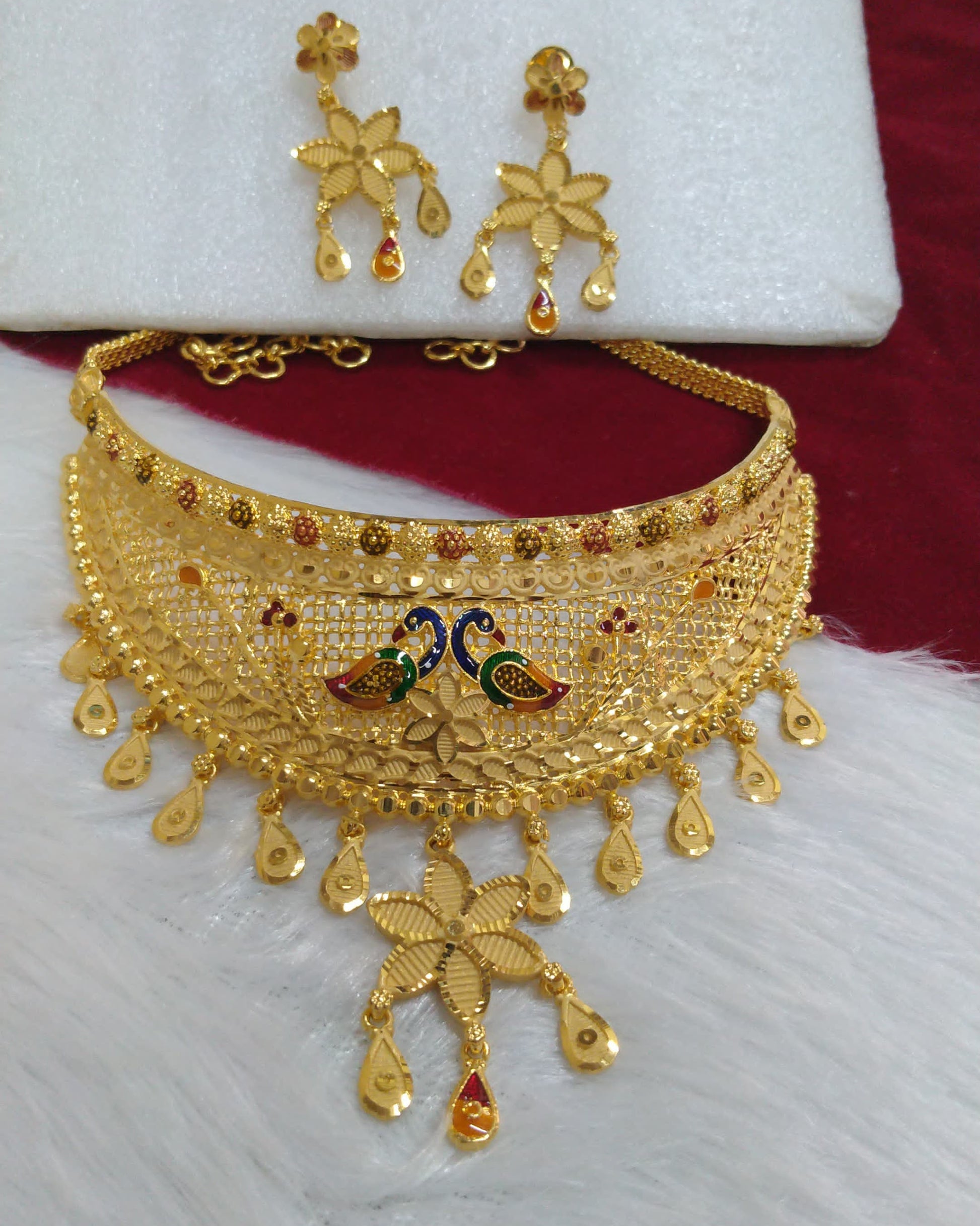 Fine Choker Necklace Earing Piece - Moksha Fashions