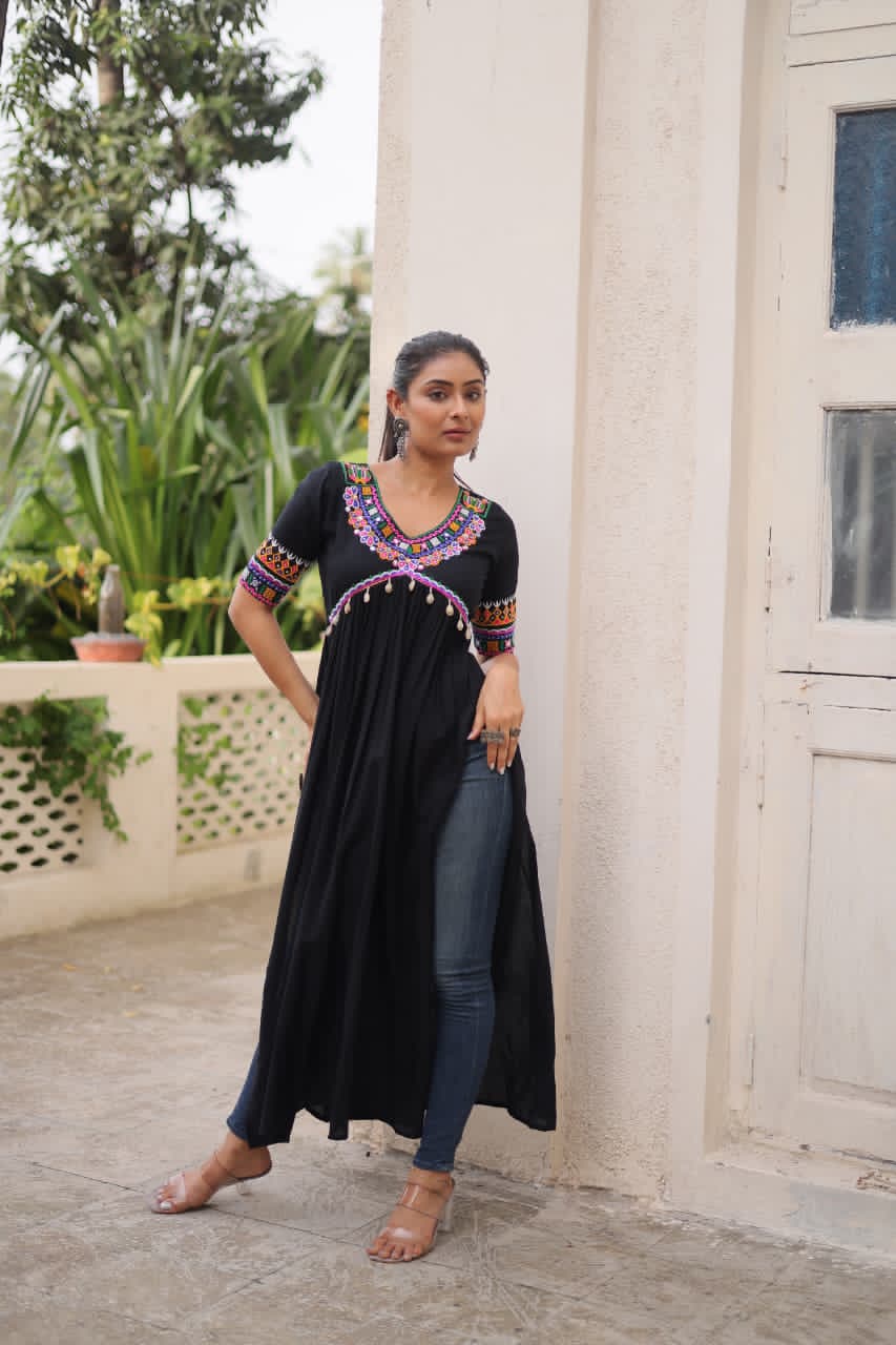 Navratri collections-2025 Gamthi Work