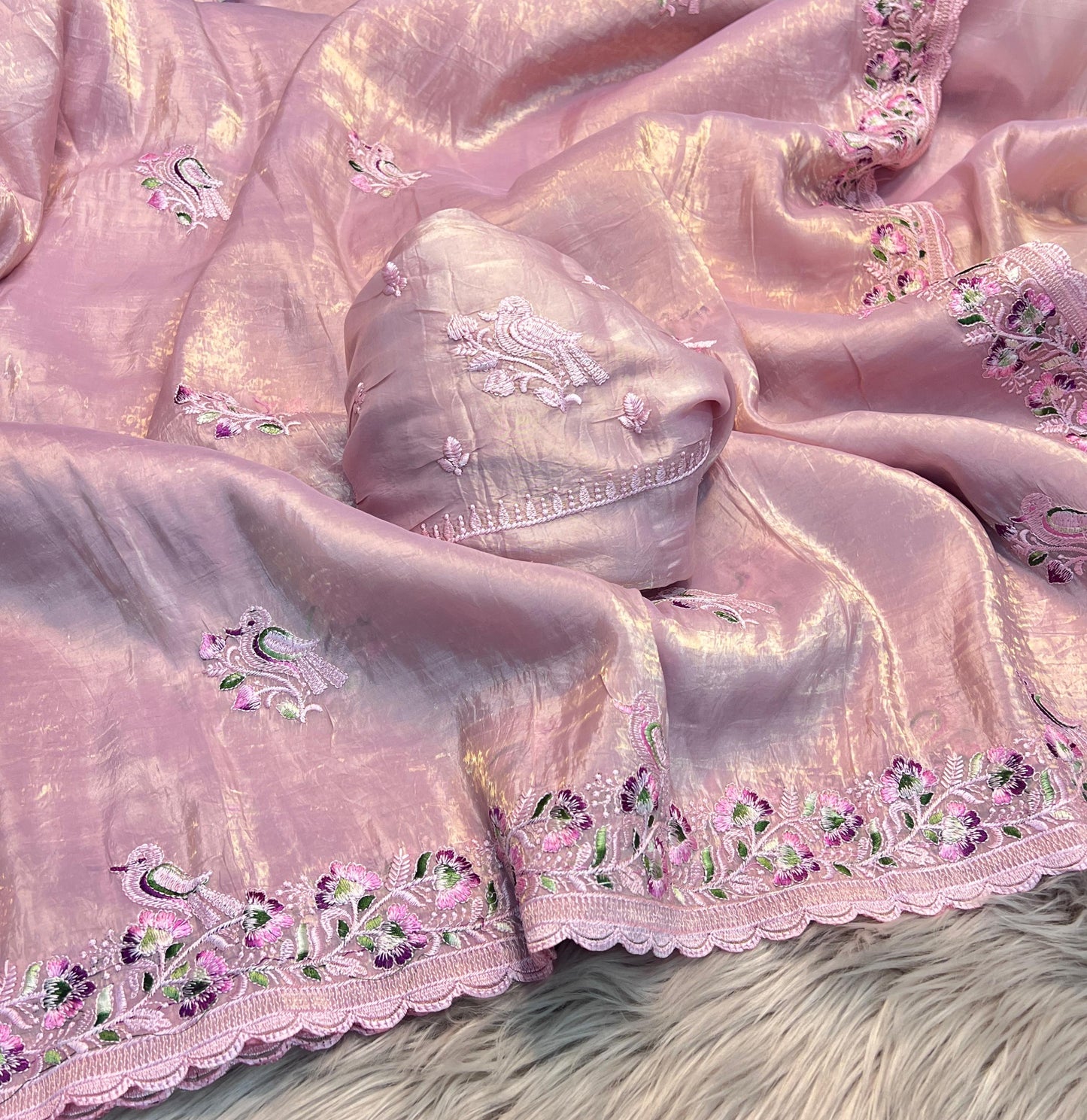Appealing Crush Saree