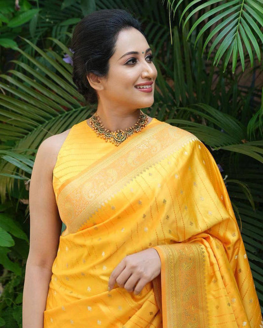.Enchanting Banarsi Saree(Lichi Silk) - Moksha Fashions