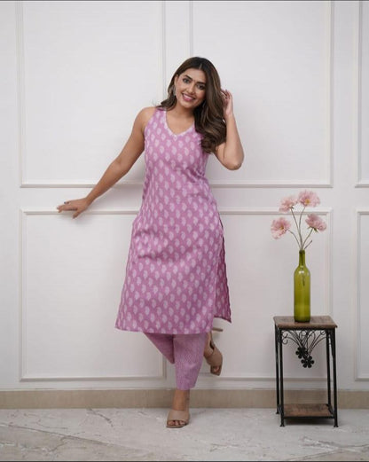 Latest Cotton Sleeveless Kurta Set