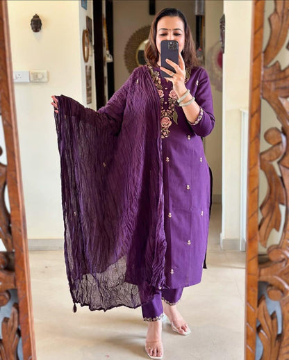 .Beautiful Cotton Suit
