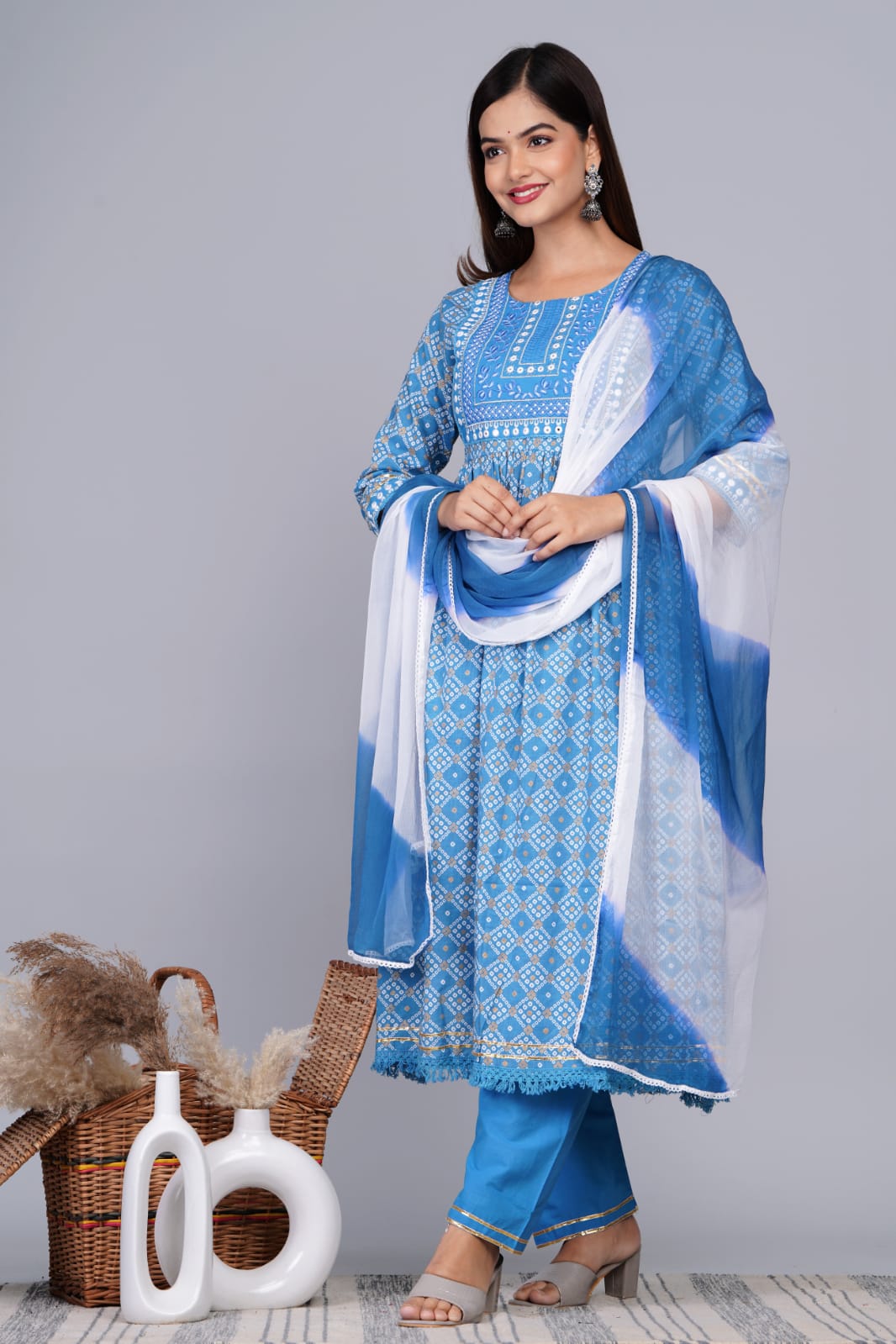 Kurti Pant Dupatta Set Lace Detailing Moksha Fashions