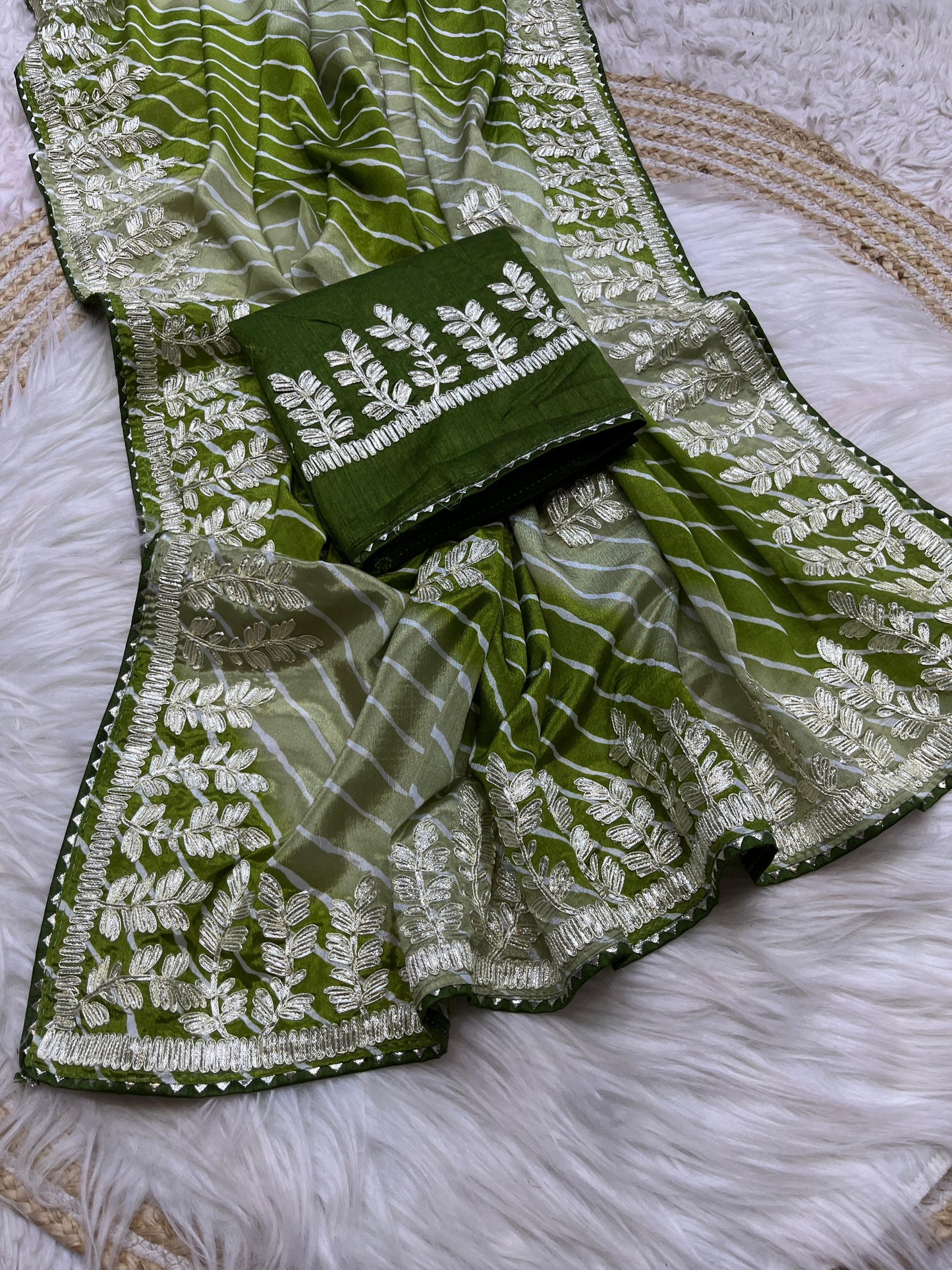 .Chinon Silk Lehriya
