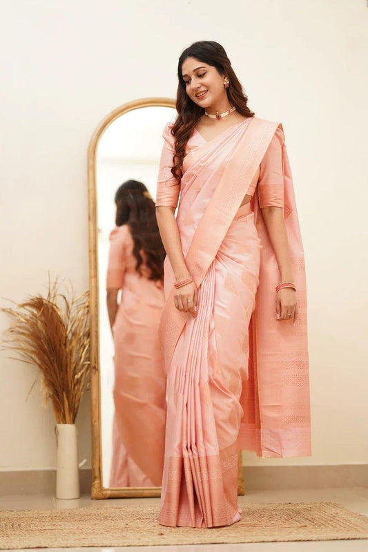 .Alluring Silk Saree