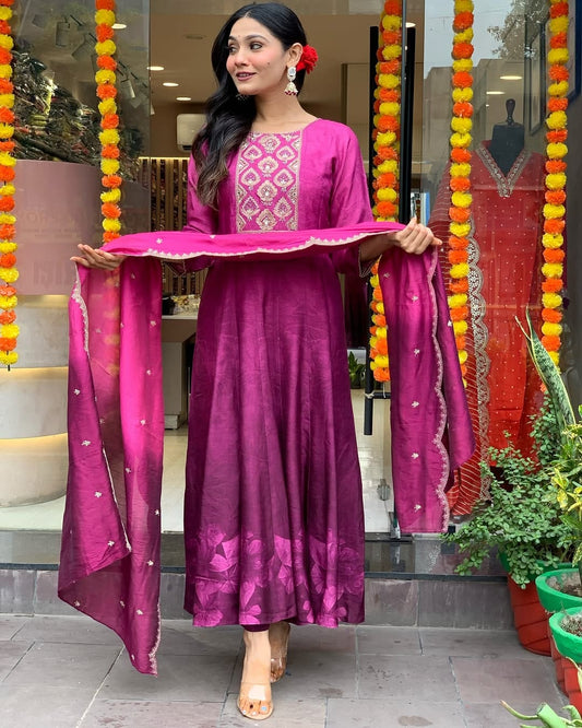 .Muslin Silk Suit Set