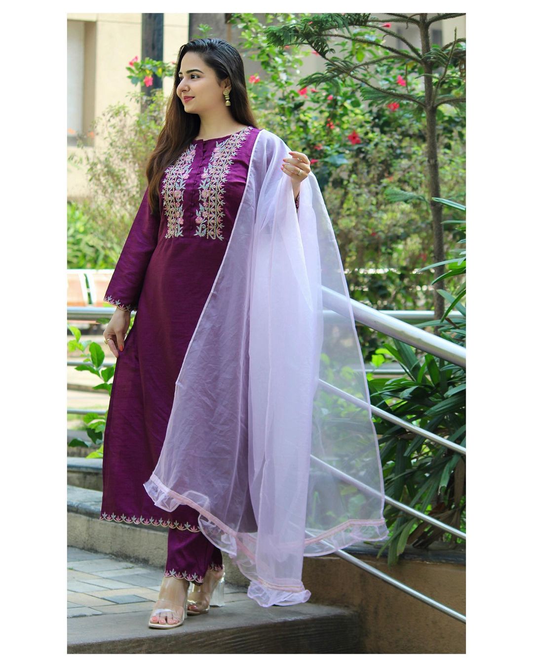 Enchanting Magnet Viscose Kurti Set