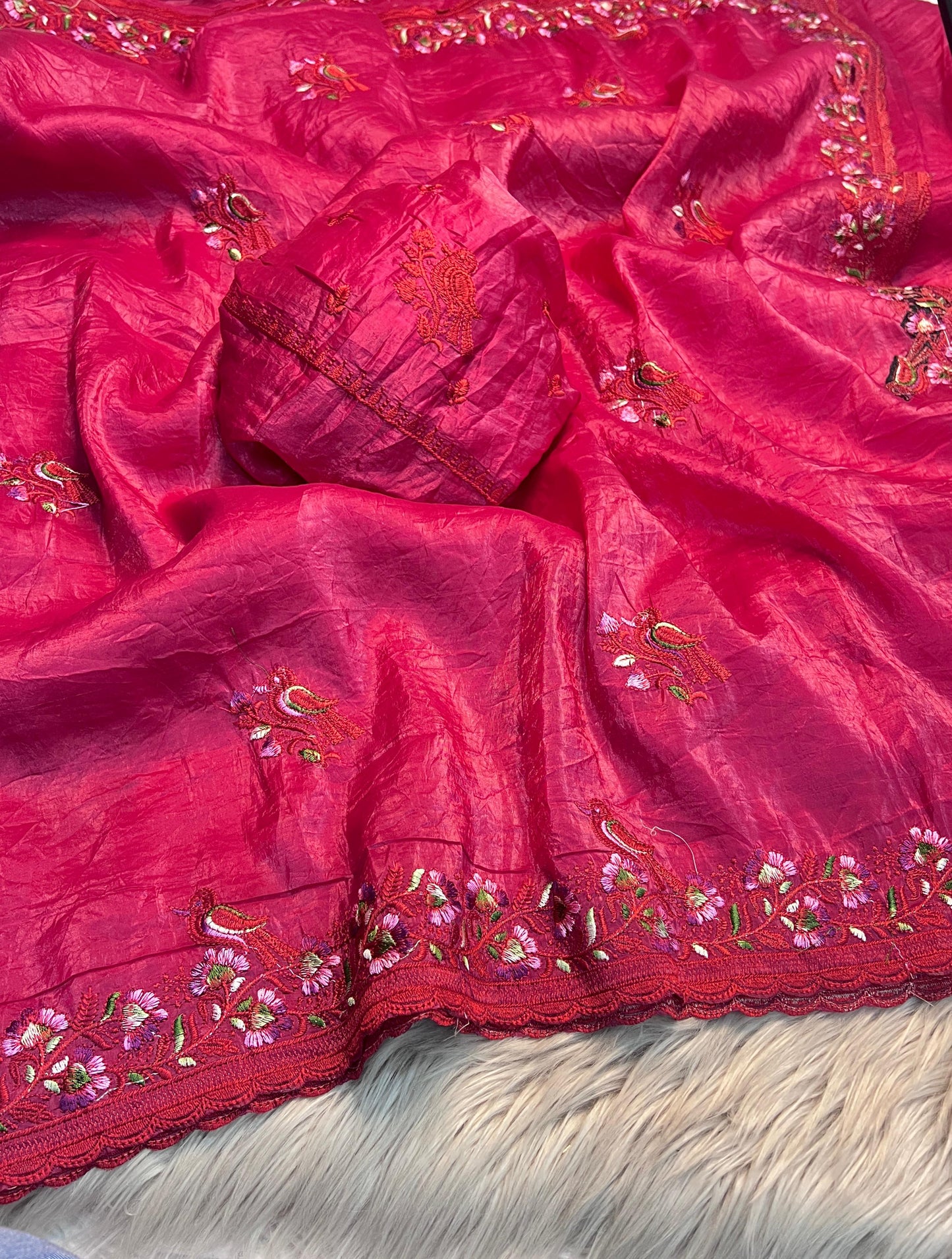 Appealing Crush Saree