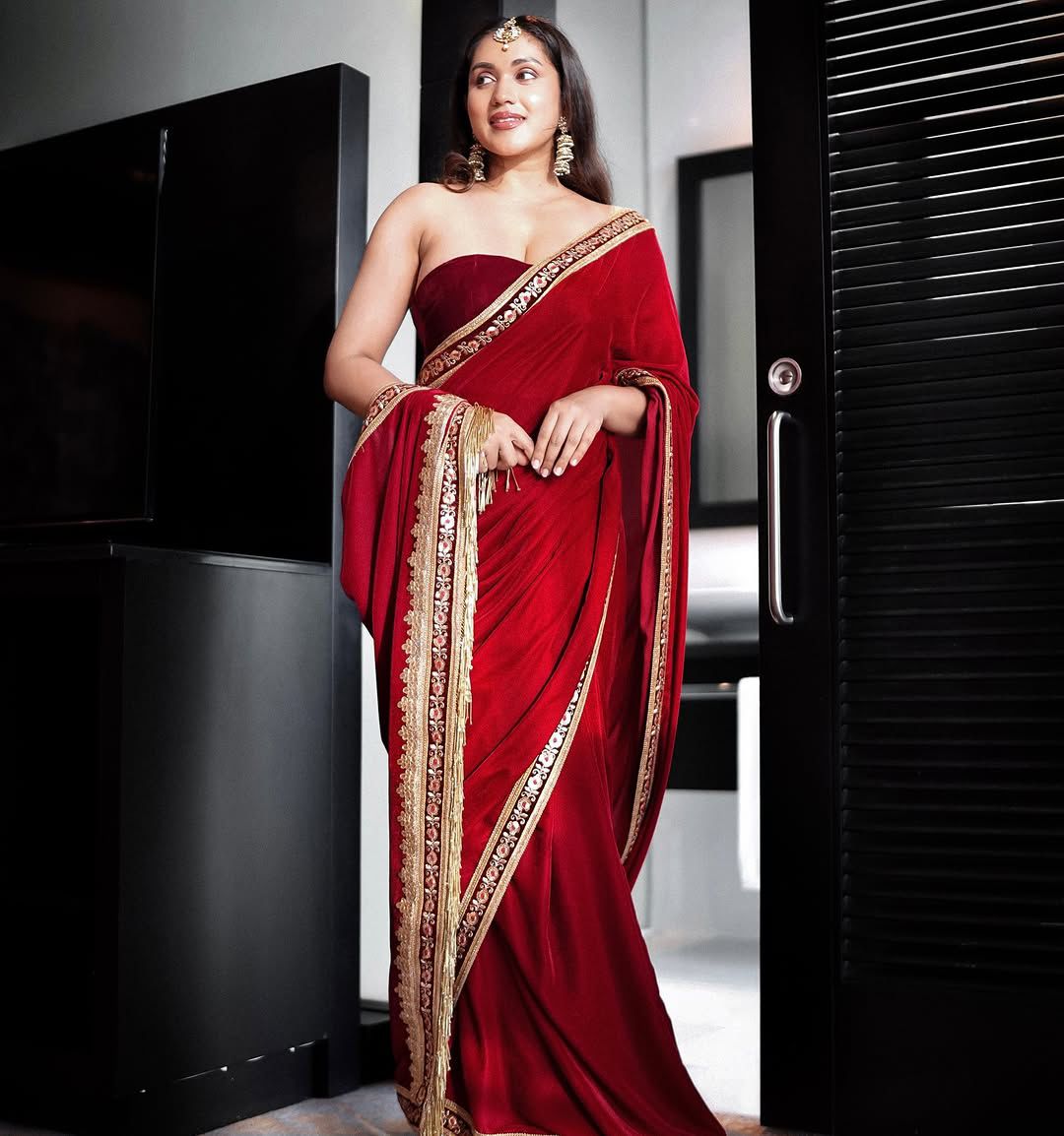 Beautiful Velvet Saree Collection